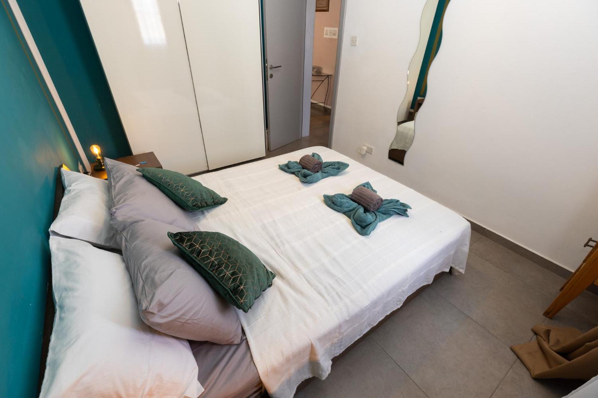 Ferienwohnung Pinewood San Ġiljan Exterior foto